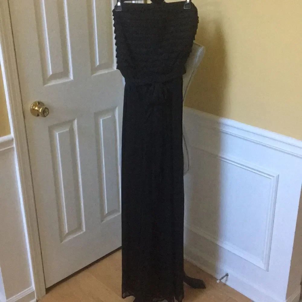 Black Sleeveless Jumpsuit 